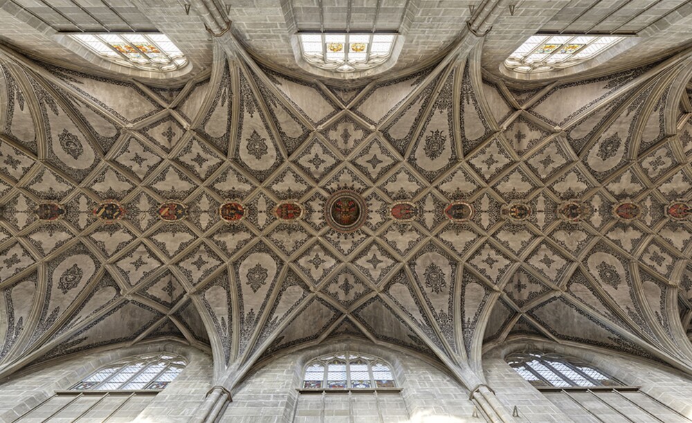 Flyermittelschiff01 500